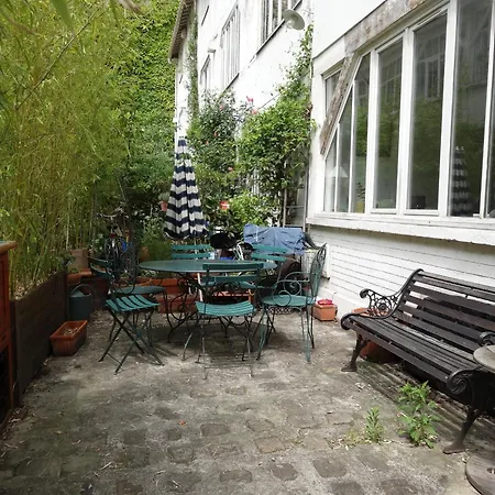 Privee - La Campagne A Homestay *